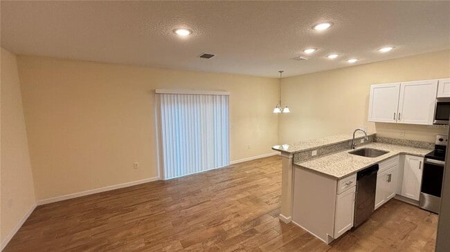 Photo - 280 Gardner Ln