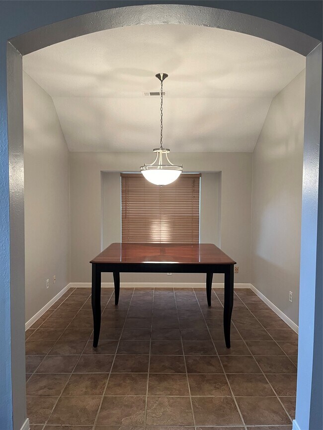 Photo - 11302 Meadowchase Dr