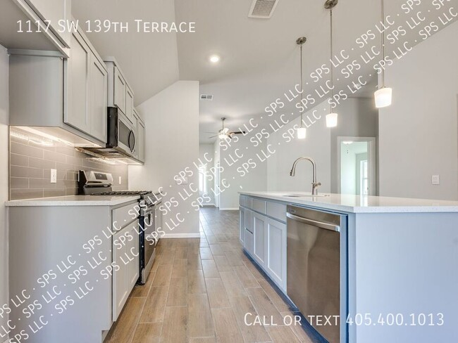 Photo - 1117 SW 139th Ter