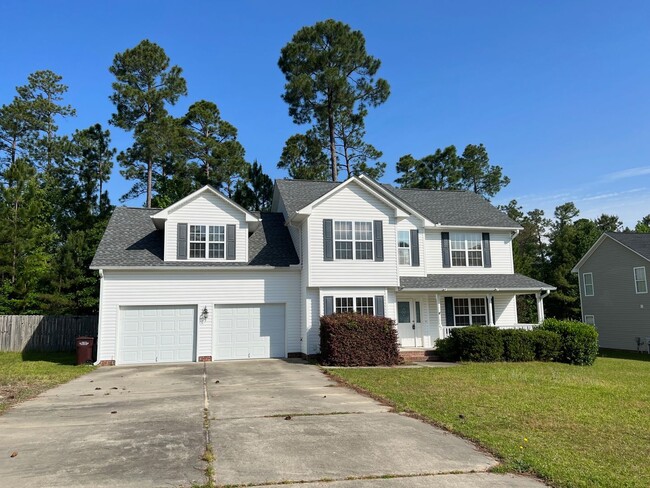 Stunning 4 Bed, 2.5 Bath Home in Cameron - Stunning 4 Bed, 2.5 Bath Home in Cameron