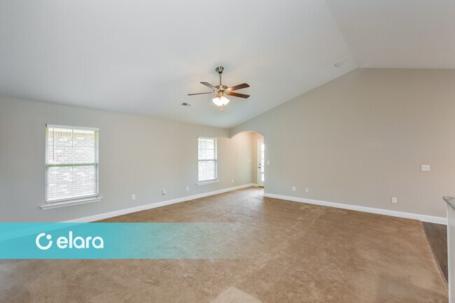 Photo - 136 PITTS GRIFFIN DR