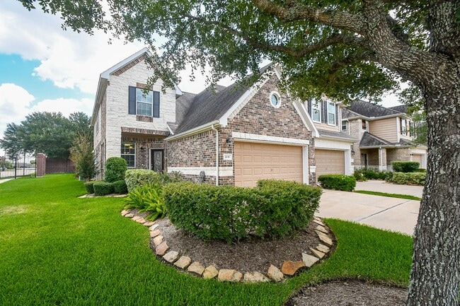 Photo - 2135 Waterford Park St