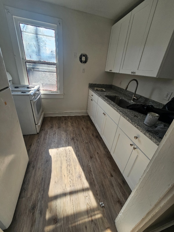 Building Photo - 1609 Spratley St