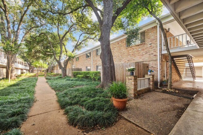 Photo - 4040 San Felipe St Condo Unit 135
