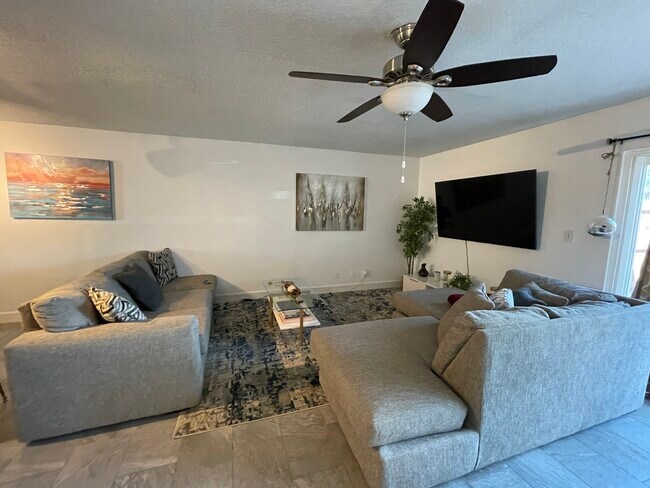 Photo - 6843 NW 29th Ave