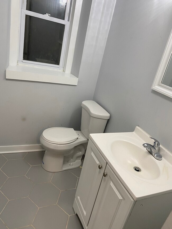 Photo - Princeton Ave Unit 1