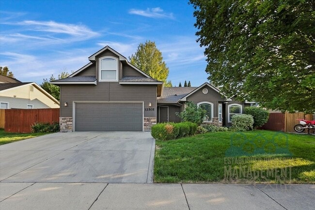 Building Photo - 12505 W Tevoit St