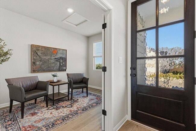 Photo - 158 Lake Shore Dr