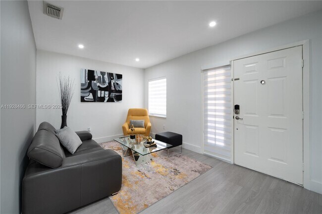 Photo - 15863 SW 71st St