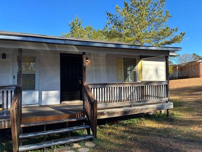 Building Photo - 1375 Lymon Reece Rd Unit 1375-B Lymon Reece Road