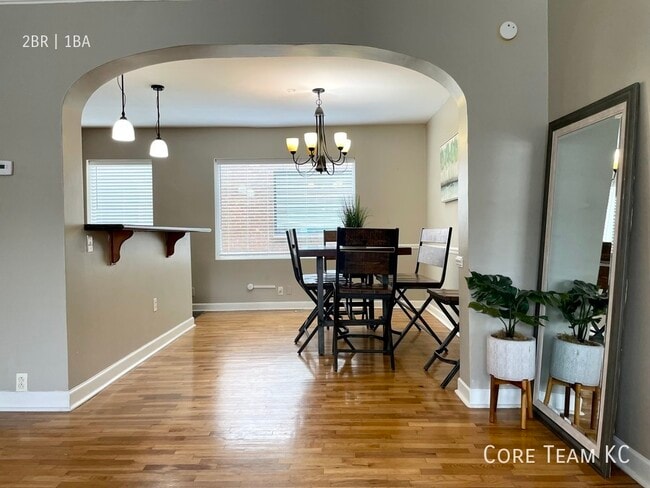 Photo - 1107 W 45th St Unit 1107-2