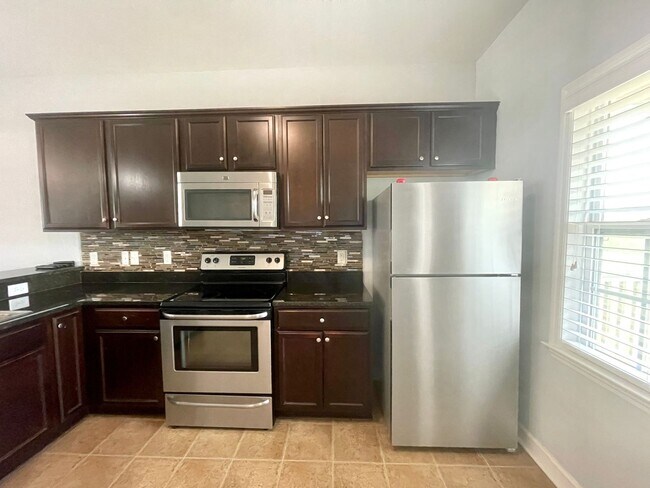 Photo - Great Townhome! Minutes to Hwy 172 Back Gate
