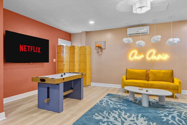 Photo - 9800 E Bay St Unidad ID1265157P