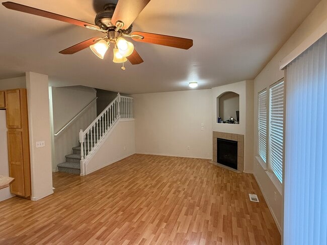 Photo - 1608 Hollow Dale Pl Unit B