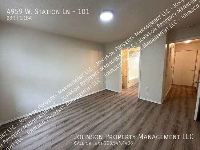 Photo - 4959 W Station Ln Unidad 101