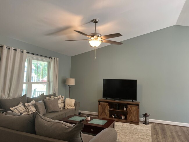Photo - Sought after Waterfront Community in Colonial Beach