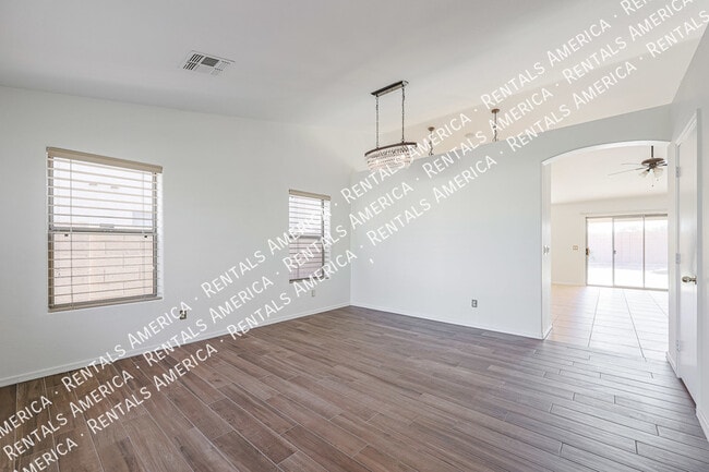 Photo - 4647 E Lavender Ln