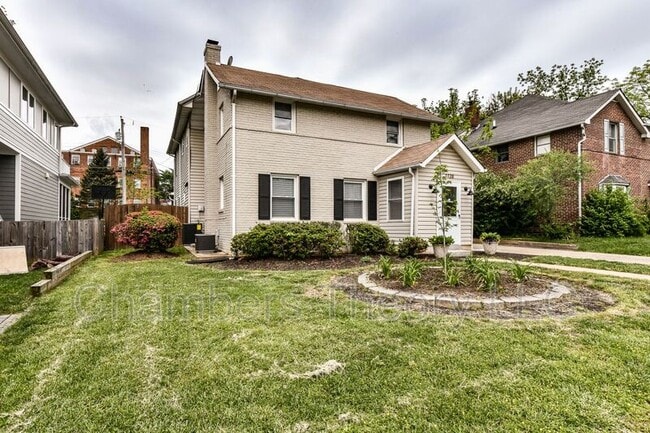 Photo - 1128 N Kentucky St