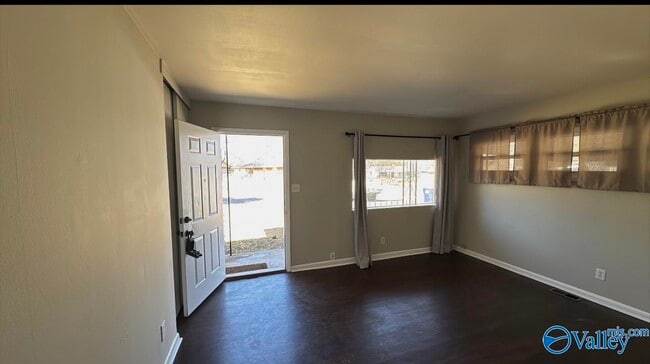 Photo - 2901 Azalea Rd SW