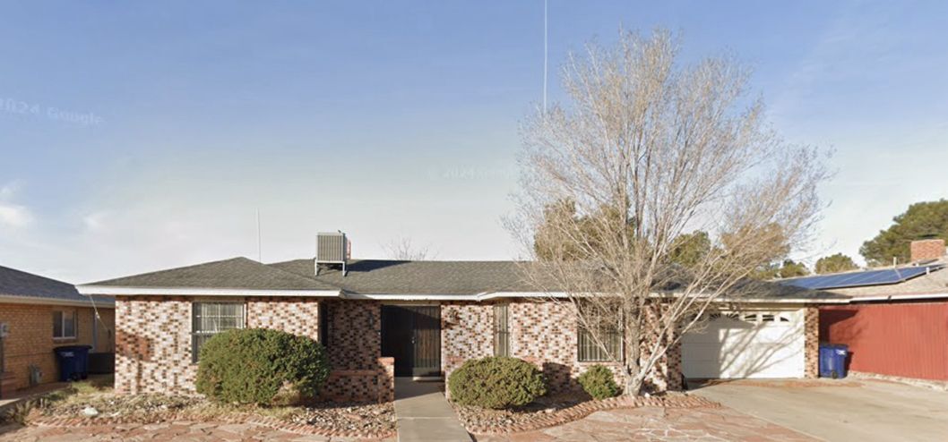 Photo - 464 San Blas Dr