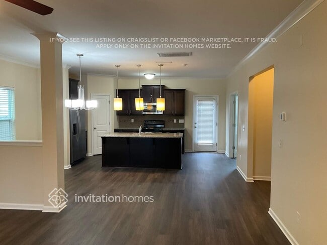 Photo - 8130 Dumphries Dr