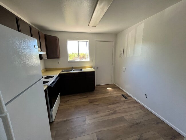 2116-2122 S Nevada Ave - 2120