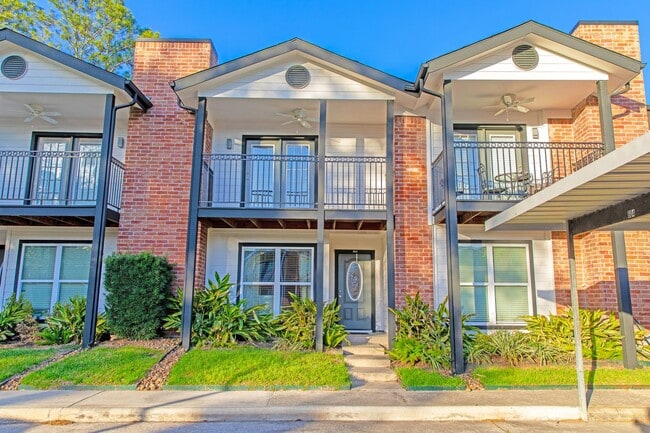 Roundhill Townhomes