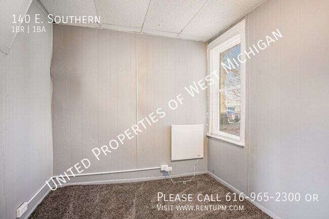 Photo - 140 E. Southern-