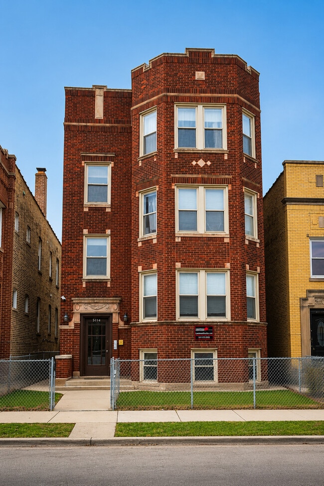 Building Photo - 5114 N Kimball Ave Unit 1