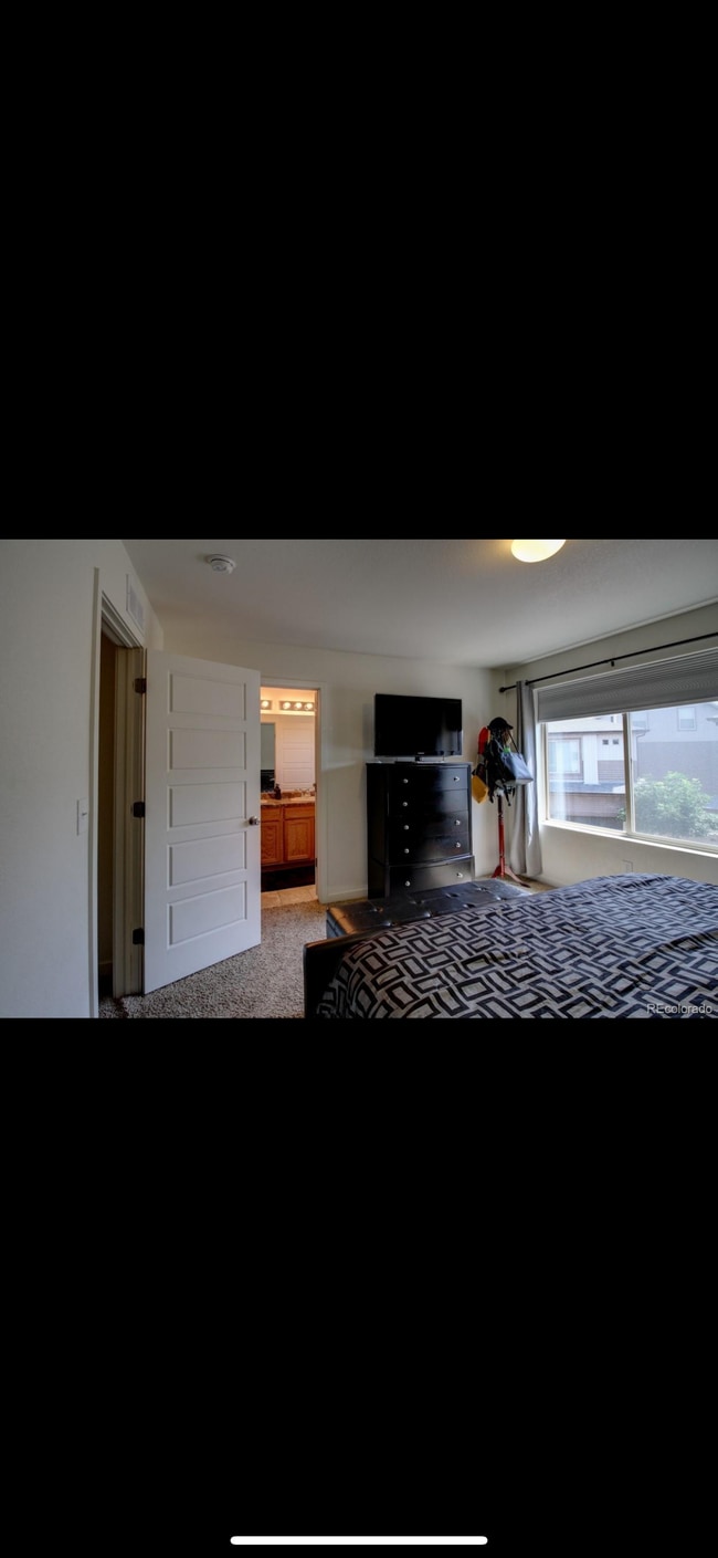 Photo - 18601 E 50th Pl