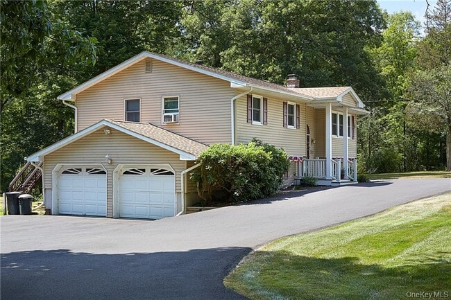 Photo - 19 Billy Ave