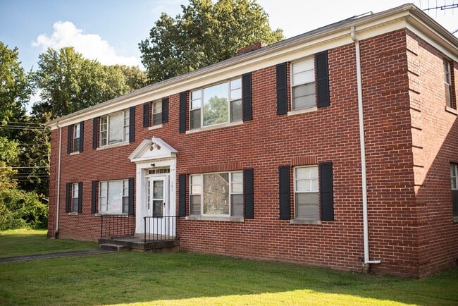 Hillcrest Apartments