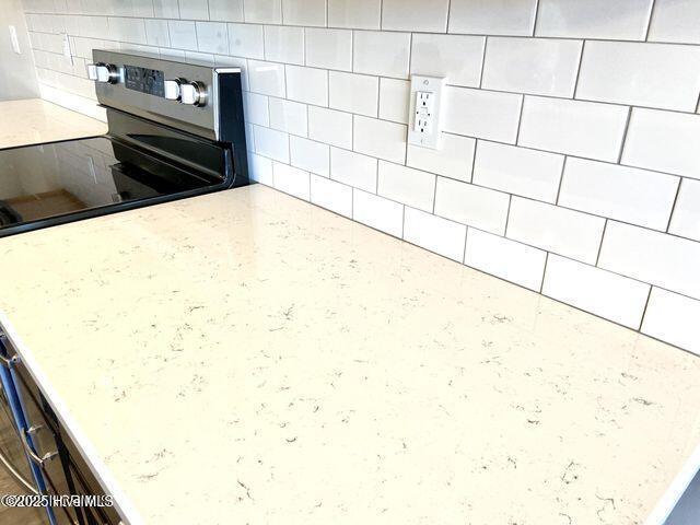 Photo - 716 Knoll Cir