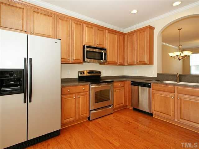 Photo - 708 Bryant St