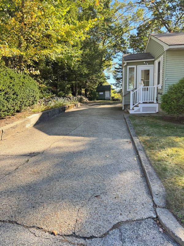 Photo - 81 Maurice St