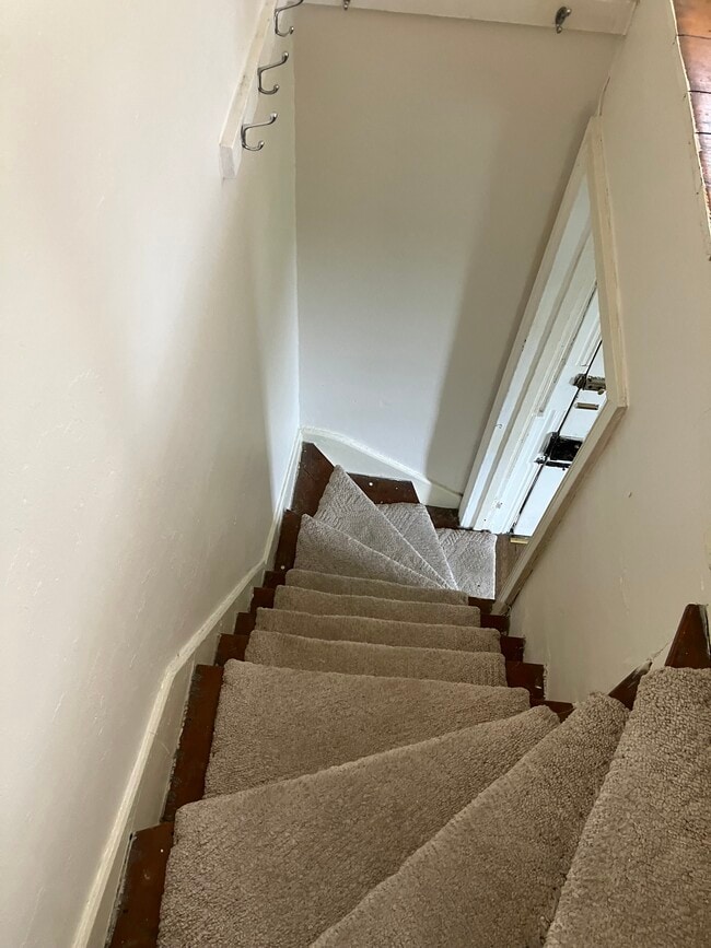 Photo - 228 W Franklin St Unit 1 BR, 1BA $975 (utilities included) Topton Pa