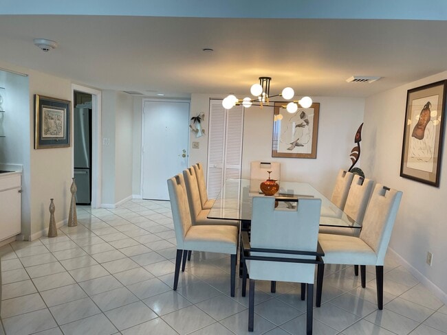 Photo - 4101 N Ocean Blvd Unidad 1002