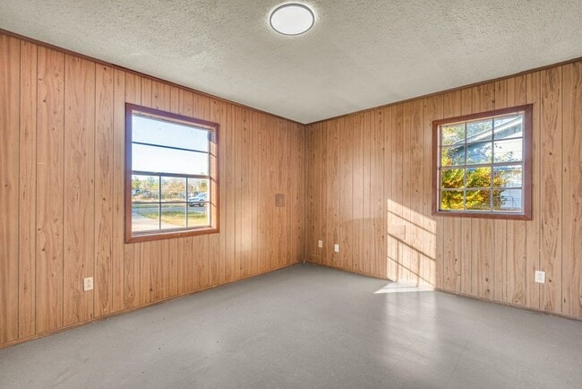 Photo - 340 Wyman Dr Unidad 340