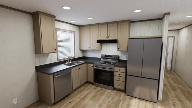 Building Photo - 5512 Patriots Ln