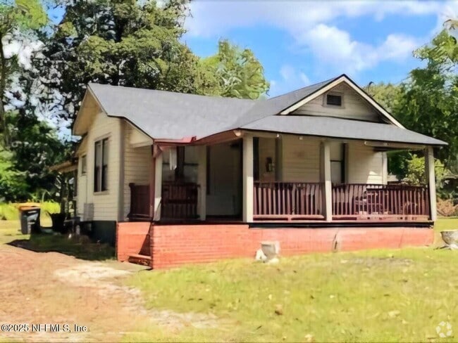 Building Photo - 3812 Eloise St Rental