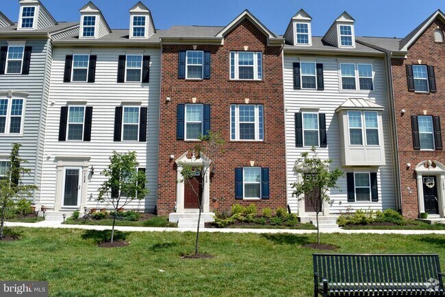 Building Photo - 7430 Rigby Pl Rental