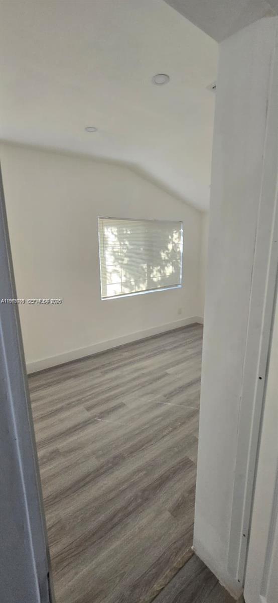 Photo - 1812 Scott St