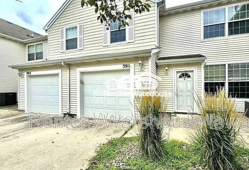 Photo - 3911 NE Gardenia Ln