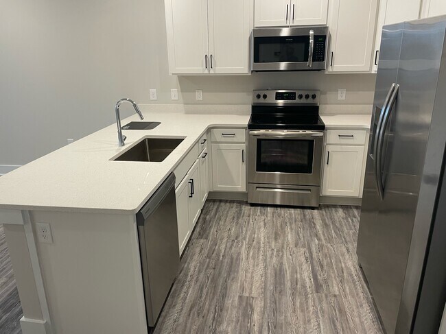 395 S Crow Creek Dr NW Unit 1624