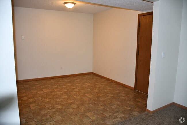 Building Photo - 12 Woodland Oaks Dr Unit 12 Woodland Oaks Union Mo Rental