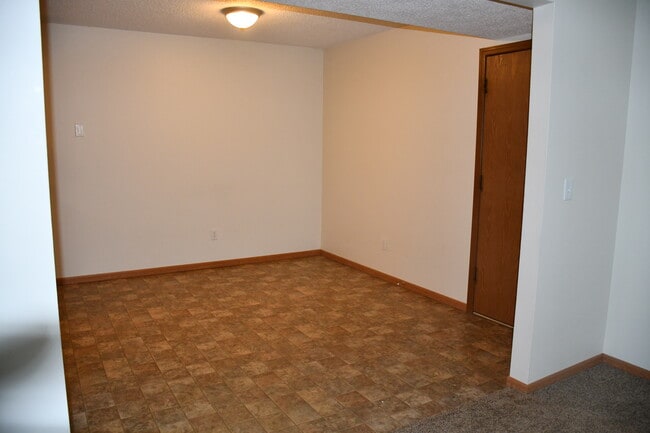 Building Photo - 12 Woodland Oaks Dr Unit 12 Woodland Oaks Union Mo Rental
