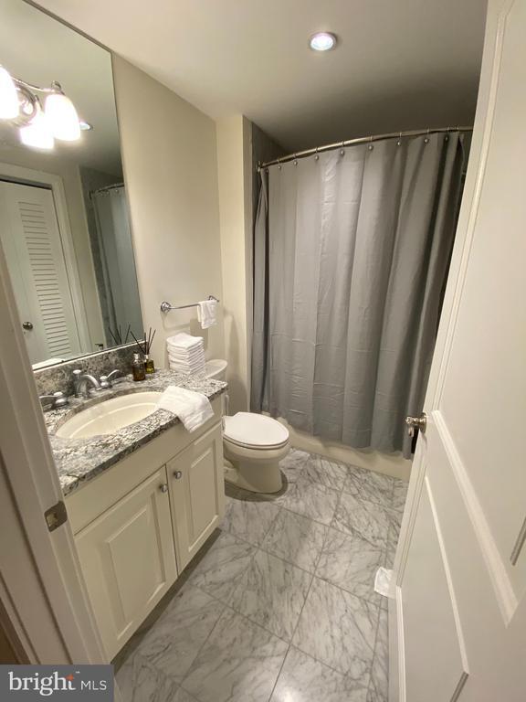 Photo - 1701 Locust St Unit 1816