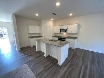 Photo - 976 Feldman Chase