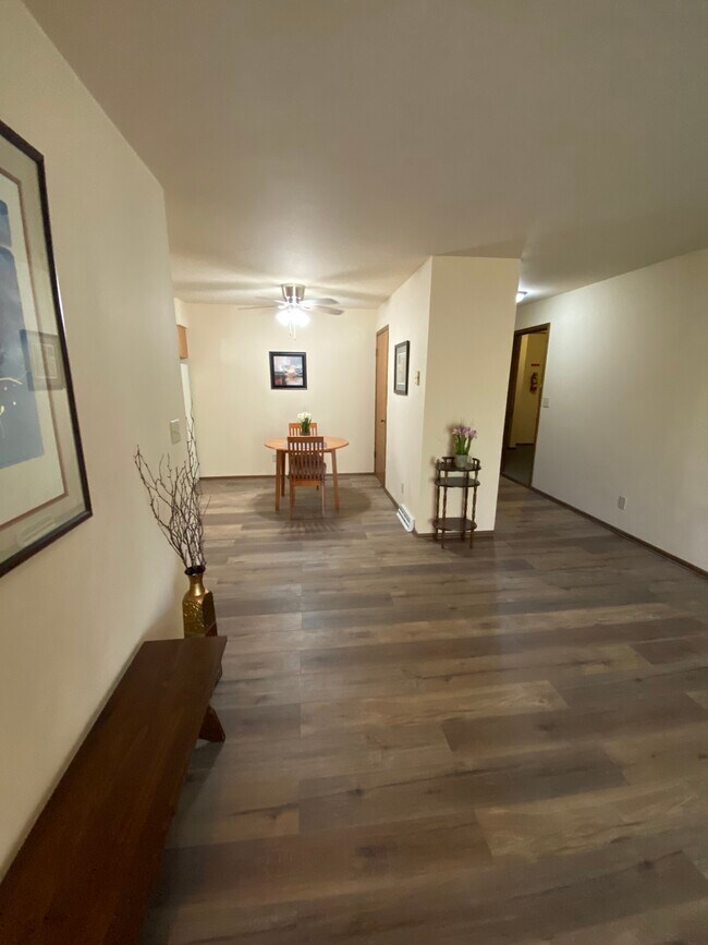 Photo - 6830 W Kathleen Ct