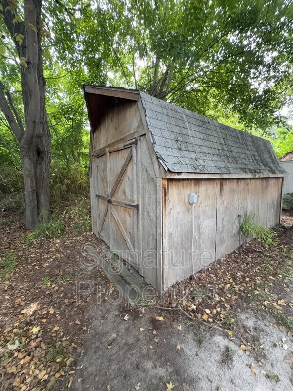 Photo - 921 Wickford Dr